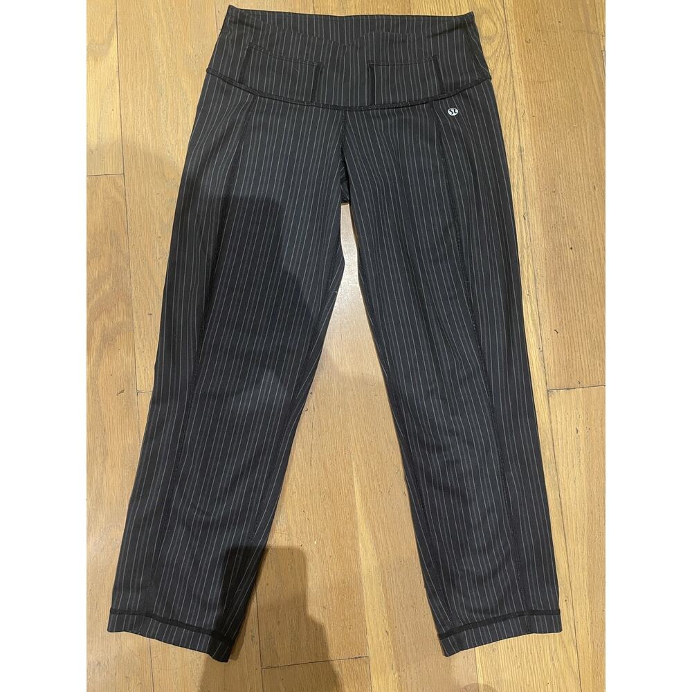 Vintage 90’s Original Lululemon Low Rise Crop Pants With Belt loops 6